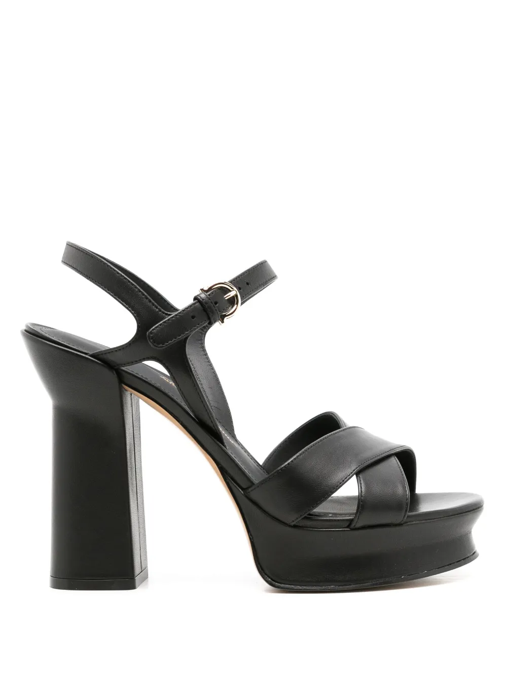 Ferragamo Sandalen met gekruiste bandjes Zwart