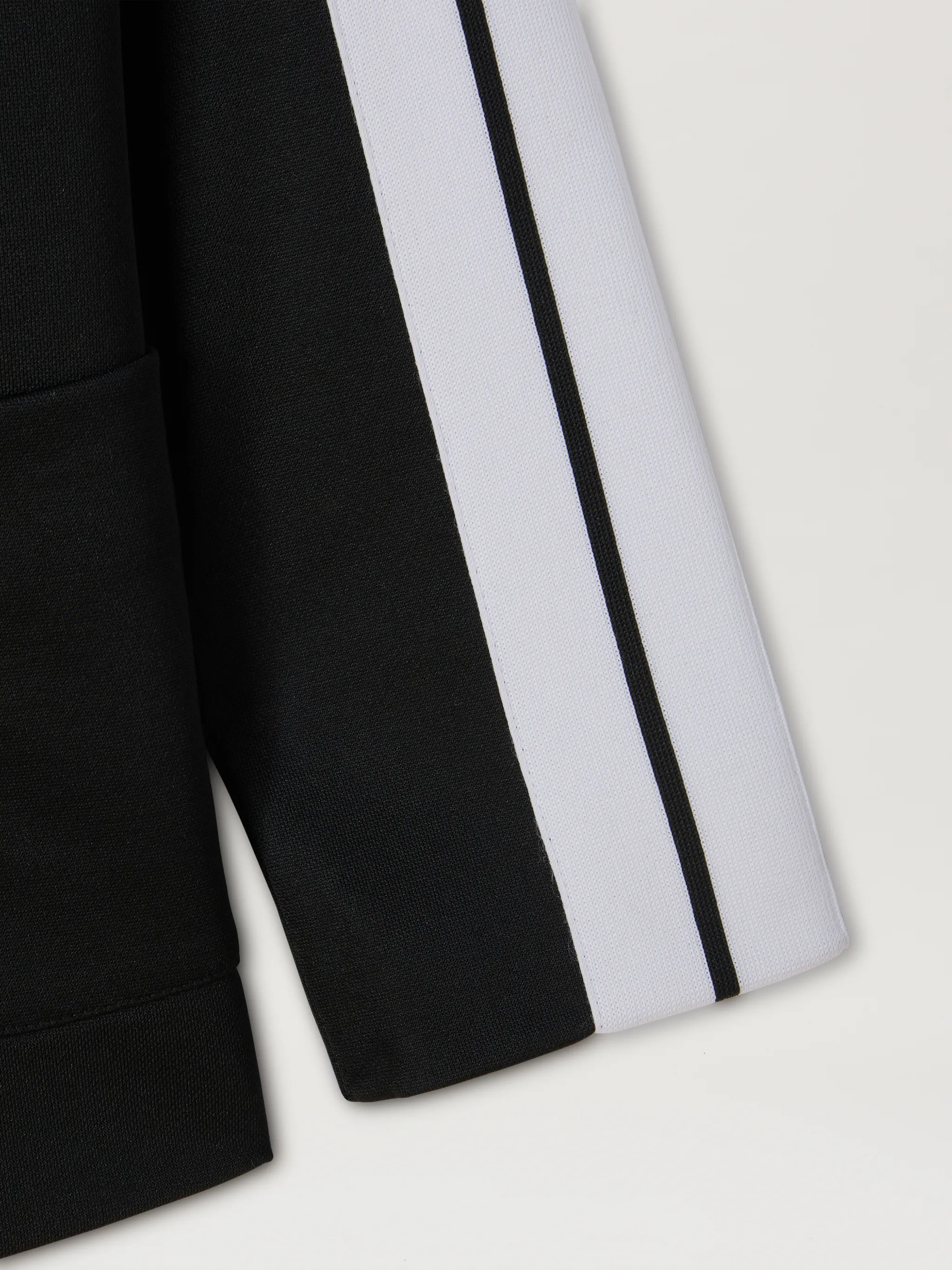 Logo Track Blazer
