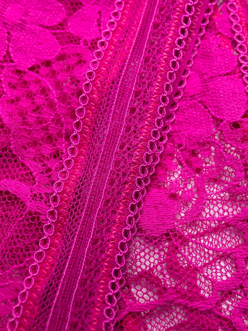  Eres Tisane Lace Tanga Briefs - Pink 