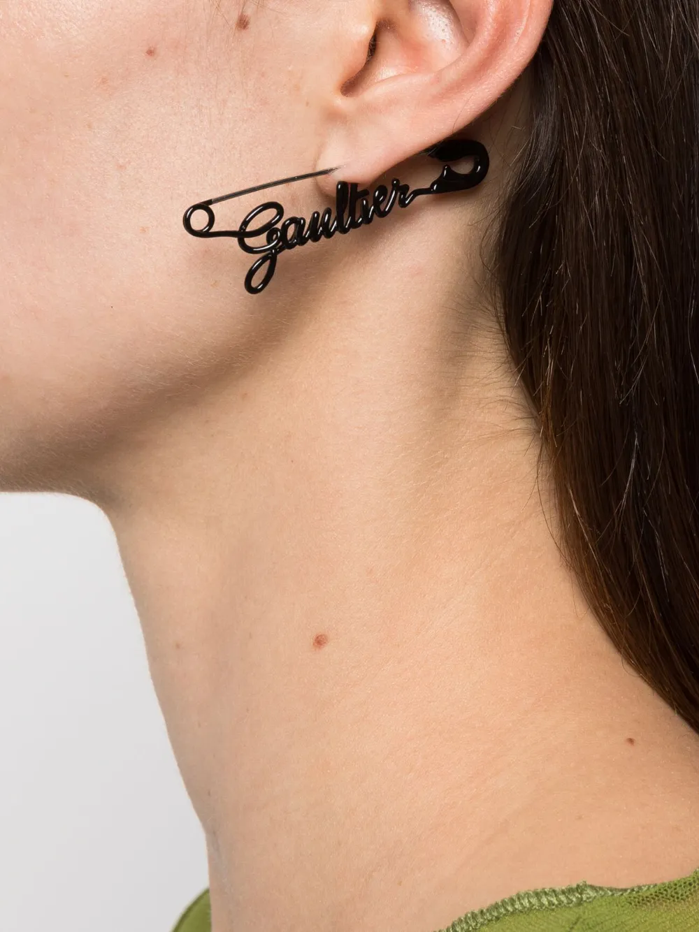 Jean Paul Gaultier The Black Gaultier Safety Pin earring - Zwart