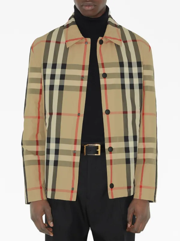 Burberry logo-engraved Reversible Belt | Black | FARFETCH