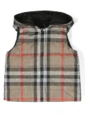 Burberry Kids reversible check-pattern hooded gilet - Brown