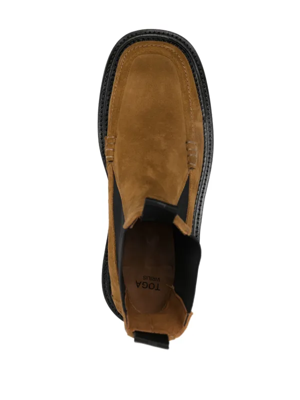 Toga Virilis スタッズ スエードブーツ | ブラウン | FARFETCH JP