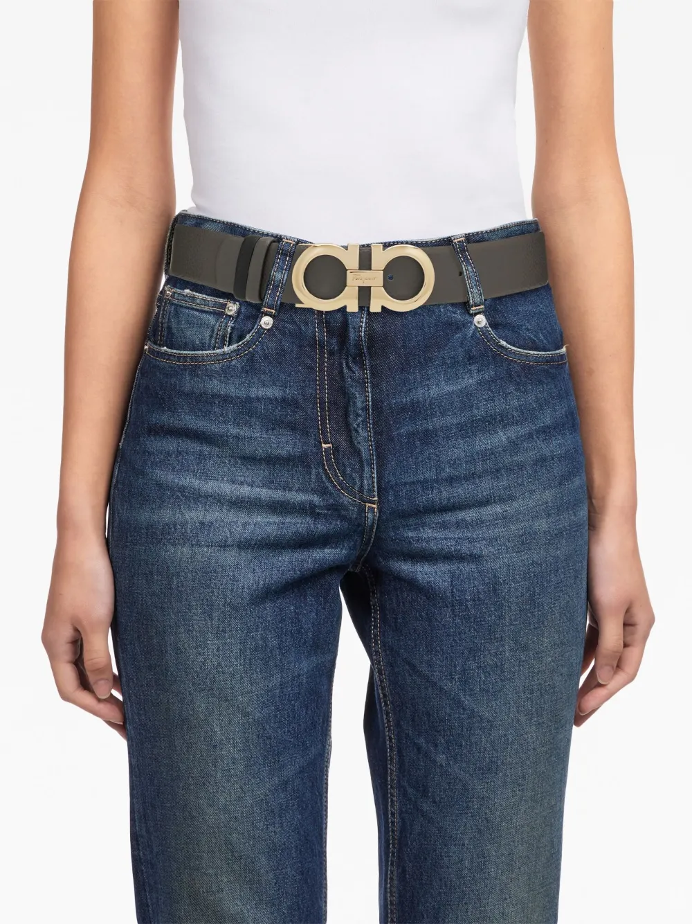 Ferragamo Gancini-buckle Reversible Leather Belt In Grau