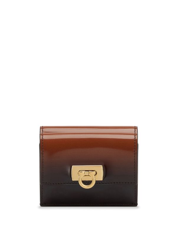 Ferragamo 2024 ladies wallet