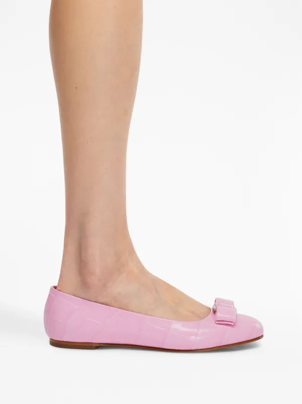 Ferragamo discount pink shoes