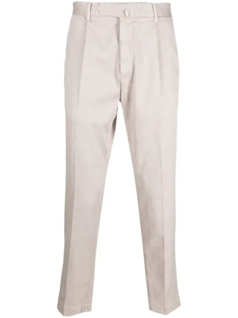 Dell'oglio pantalones tapered con pinzas