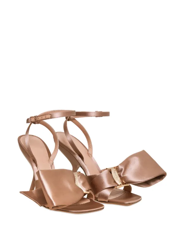 サンダル・ミュール FERRAGAMO SANDAL WITH ASYMMETRICAL BOW (763016_01F796NERO) Ferragamo asymmetric-bow Satin Sandals | Black | FARFETCH