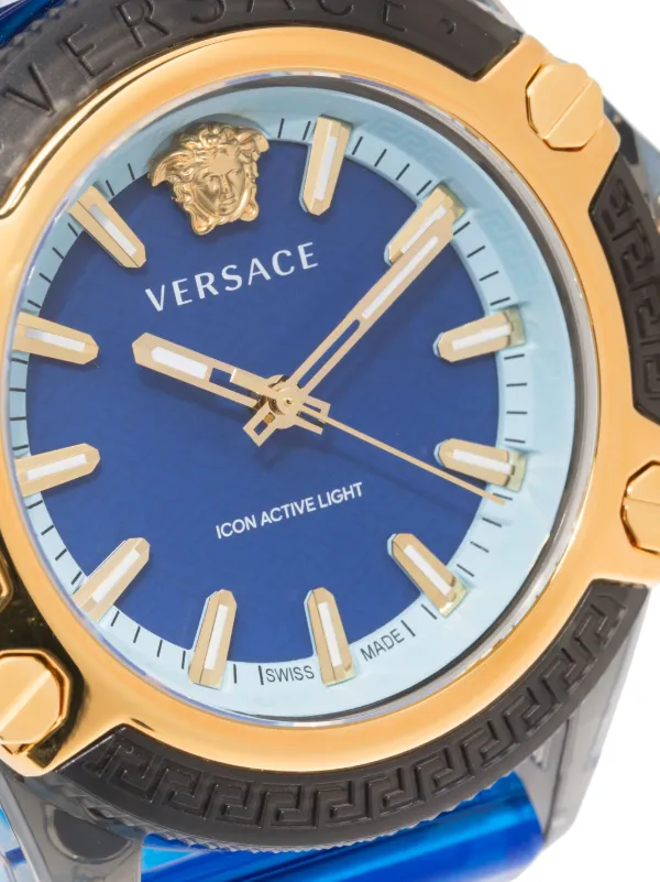 VERSACE⭐︎ ICON ACTIVEバックライト付き時計 Versace Icon Active Watches FW 2021 | Official Website