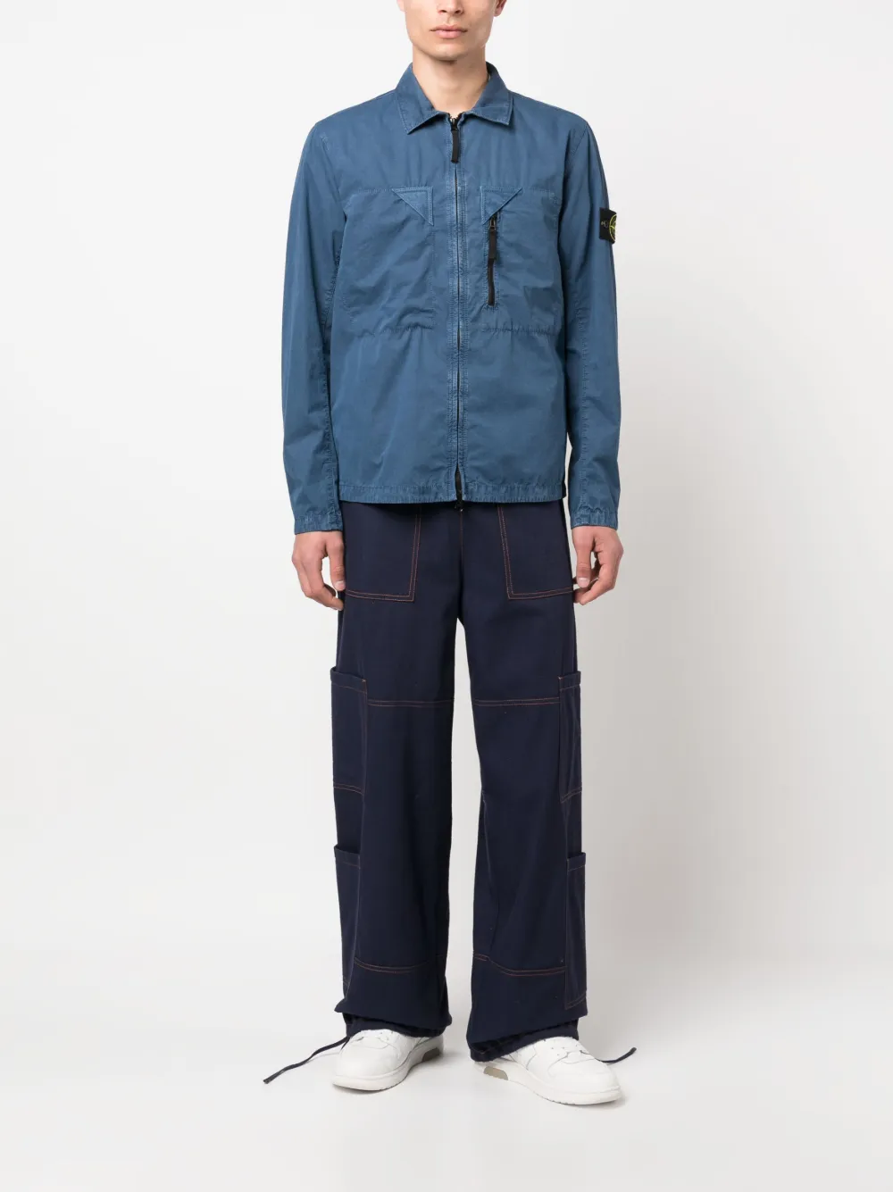 Stone Island logo-patch zip-up shirt - Blauw