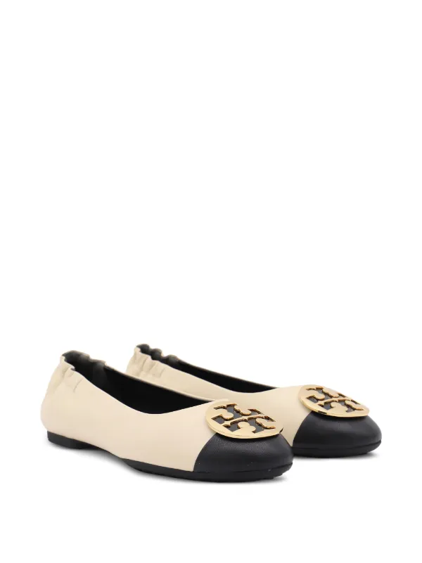 Tory Burch logo-plaque Ballet Flats | Neutrals | FARFETCH SG