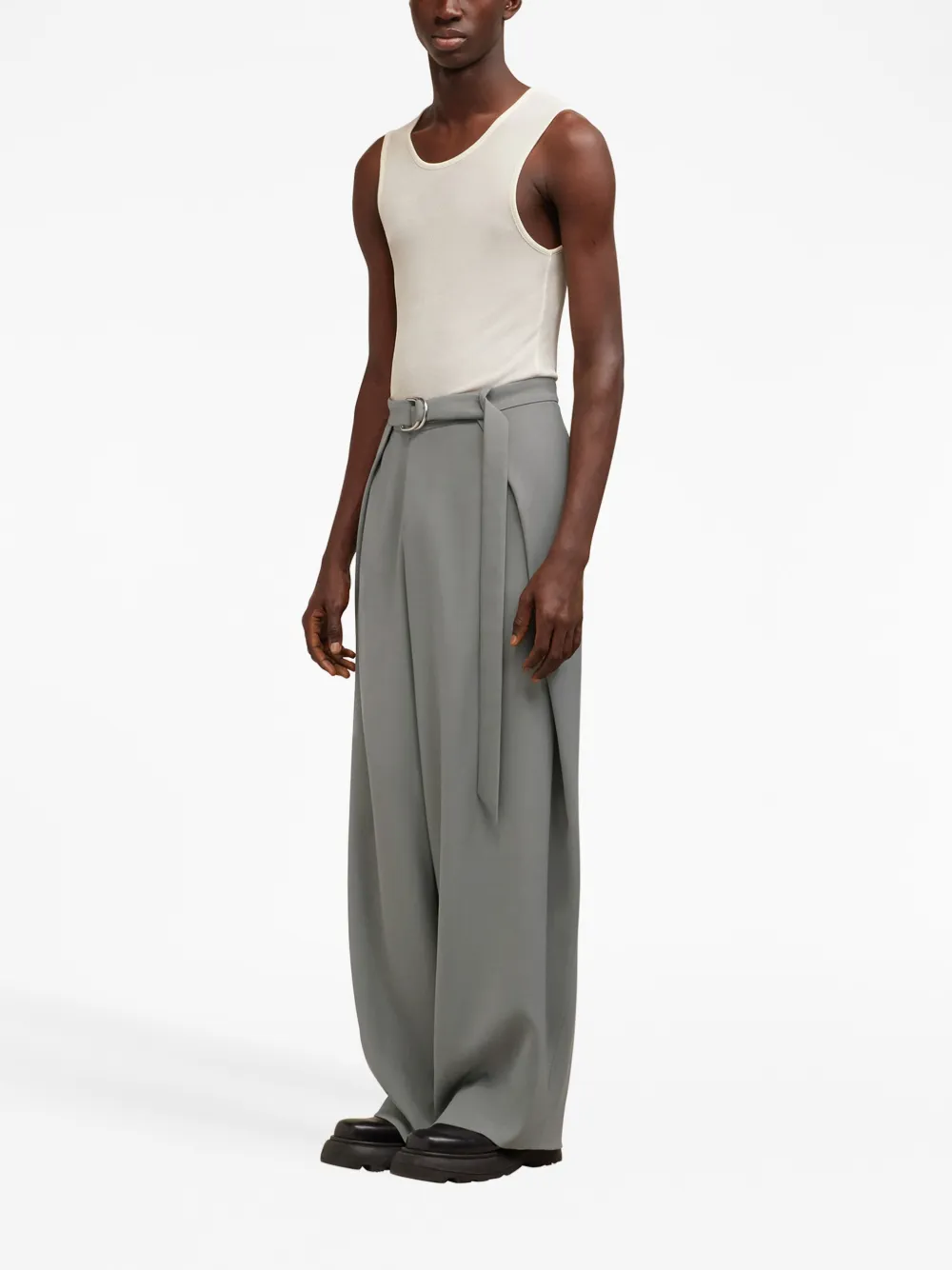 AMI Paris Broek met wijde pijpen Grijs