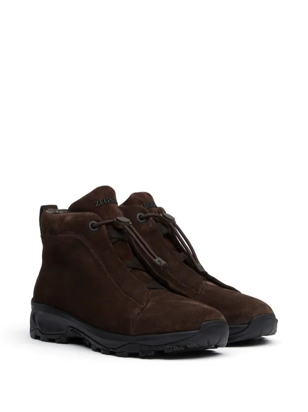 Triple Stitch Vetta suede sneakers