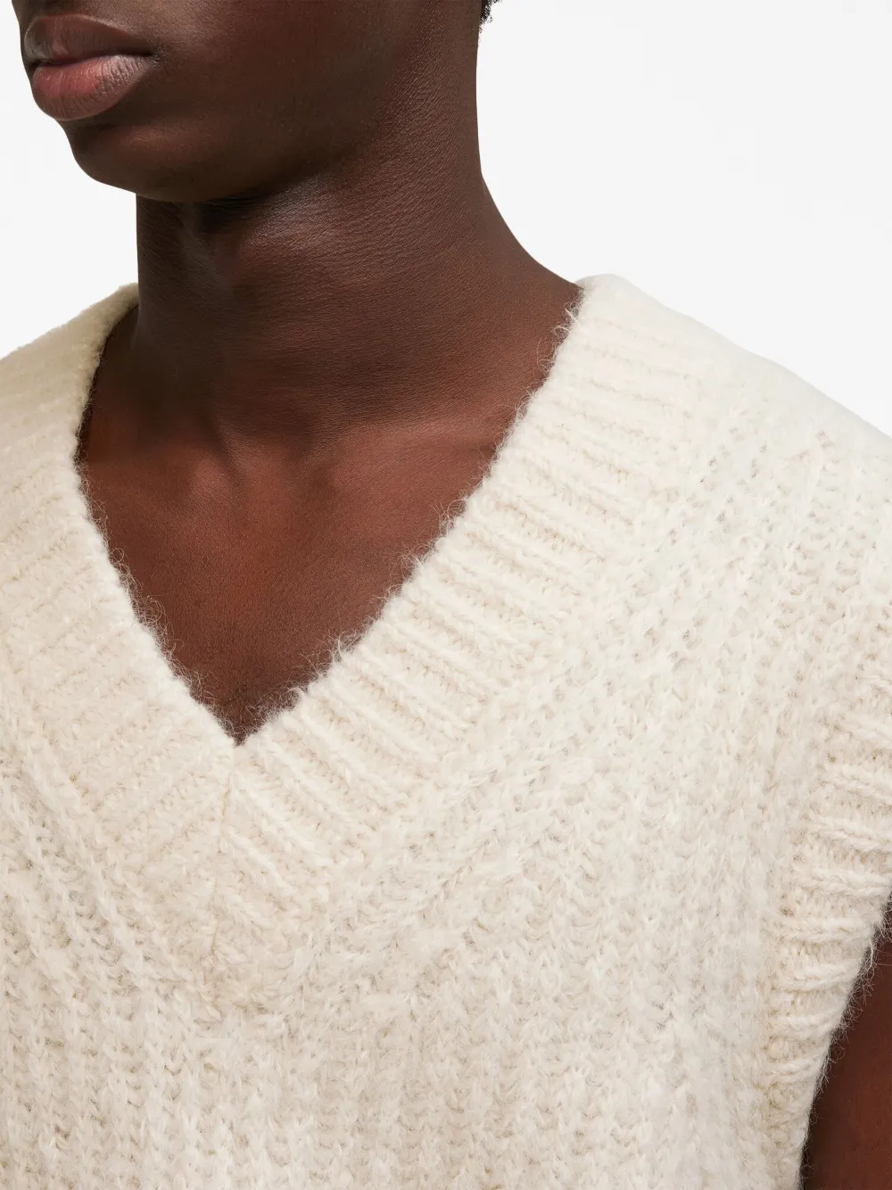 Ami Alexandre Mattiussi Ribbed V-neck Vest In Neutrals