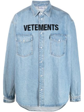 VETEMENTS Oversized logo-print Denim Shirt - Farfetch