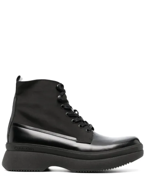 Calvin Klein botas con agujetas