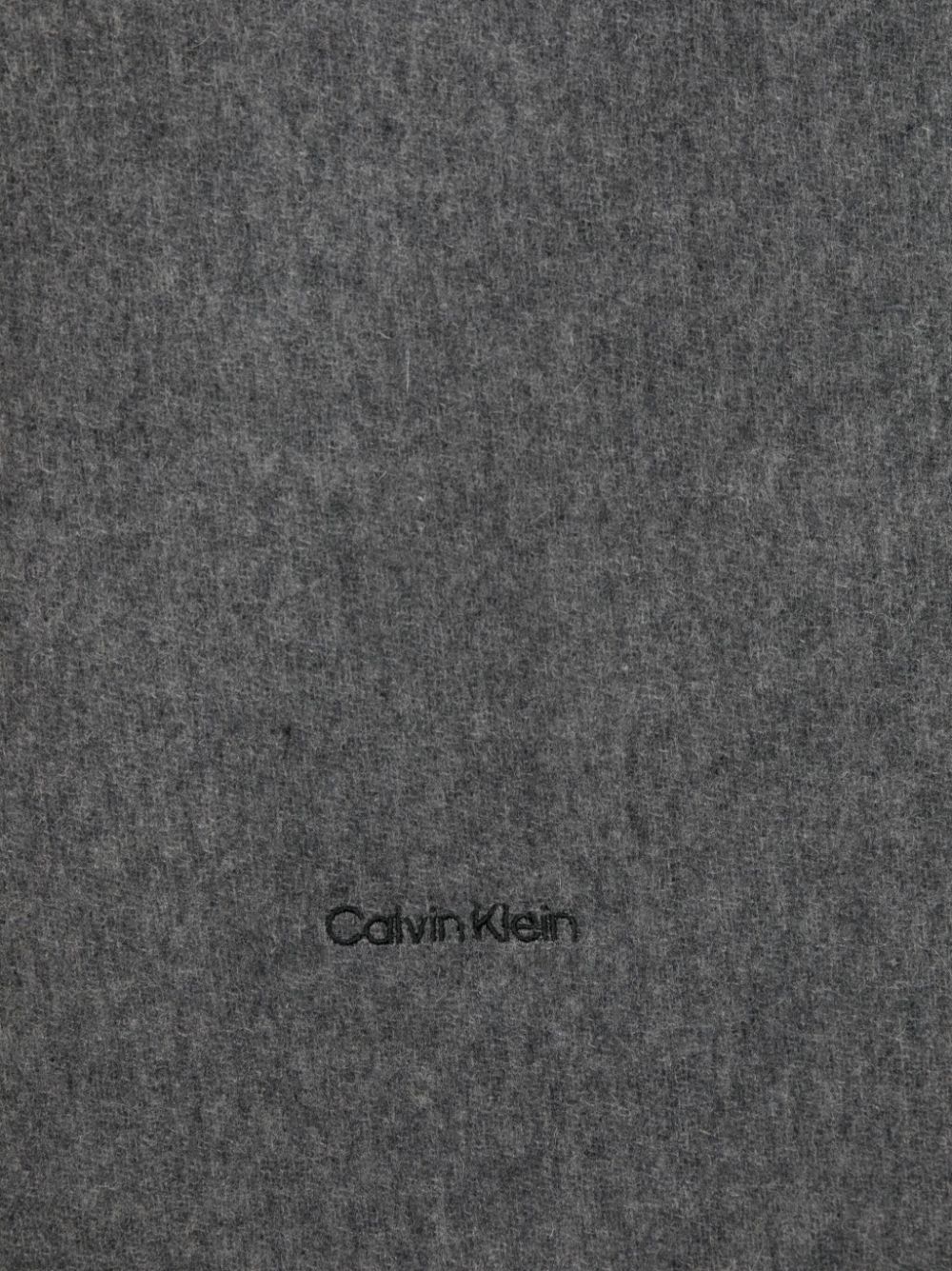 Calvin Klein Sjaal met geborduurd logo - Zwart