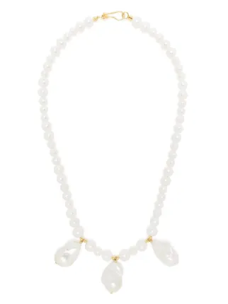 A Sinner in Pearls