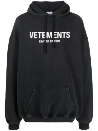 VETEMENTS