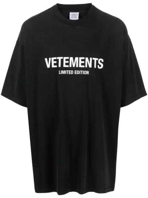 VETEMENTS logo-print cotton T-shirt