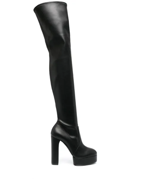 Scopri la nuova collezione di stivali Casadei donna su FARFETCH