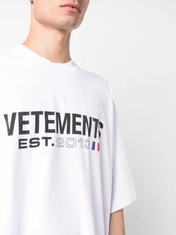 VETEMENTS logo-print Cotton T-shirt | White | FARFETCH JO