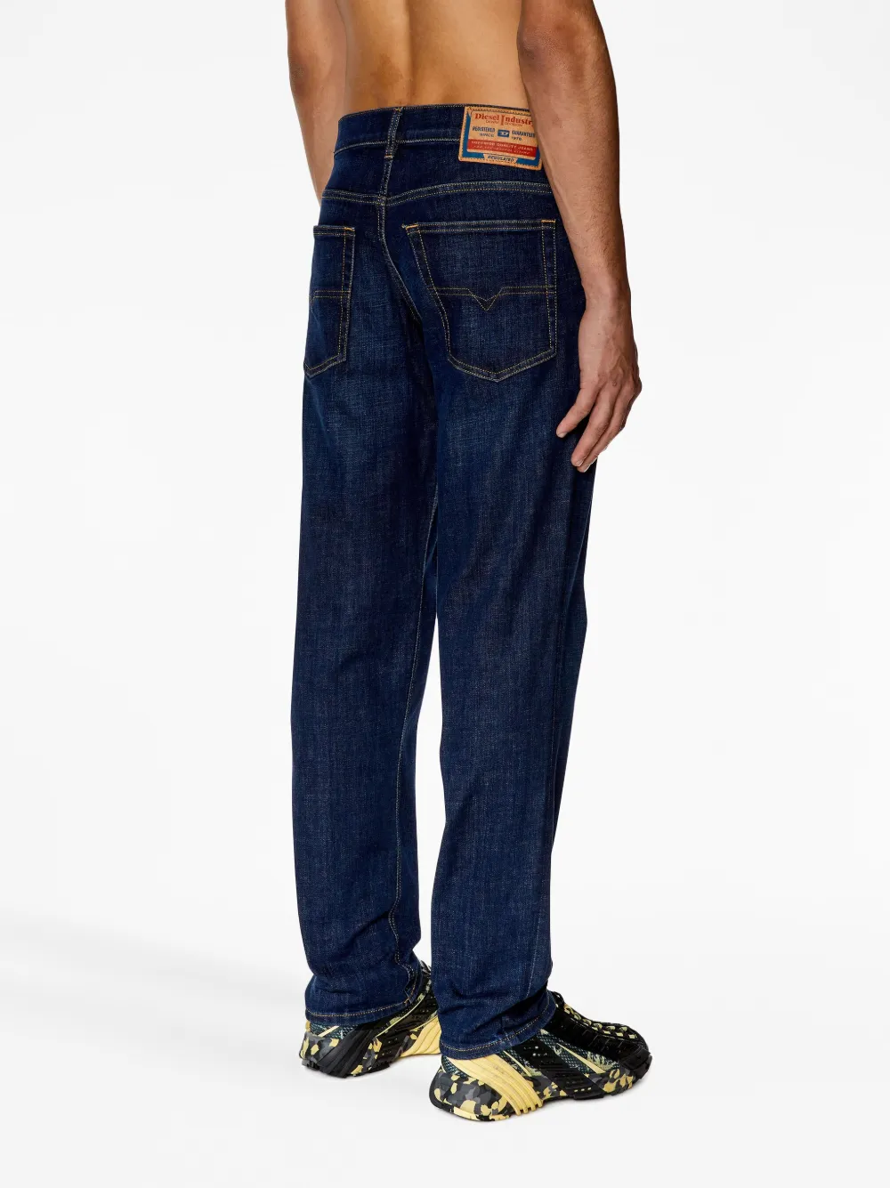 Affordable Diesel 2023 D-Finitive 09F89 tapered jeans Men