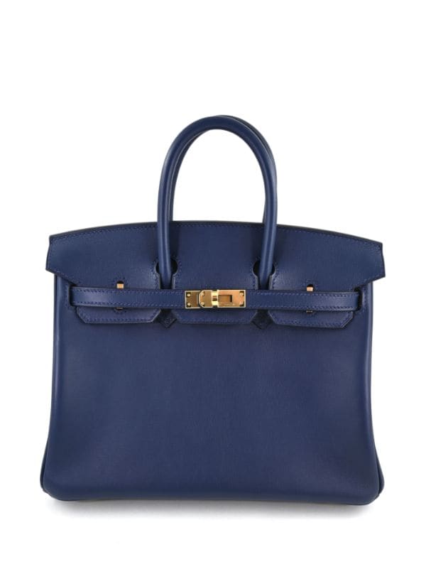 A NAVY BLUE LEATHER 'KELLY' BAG
