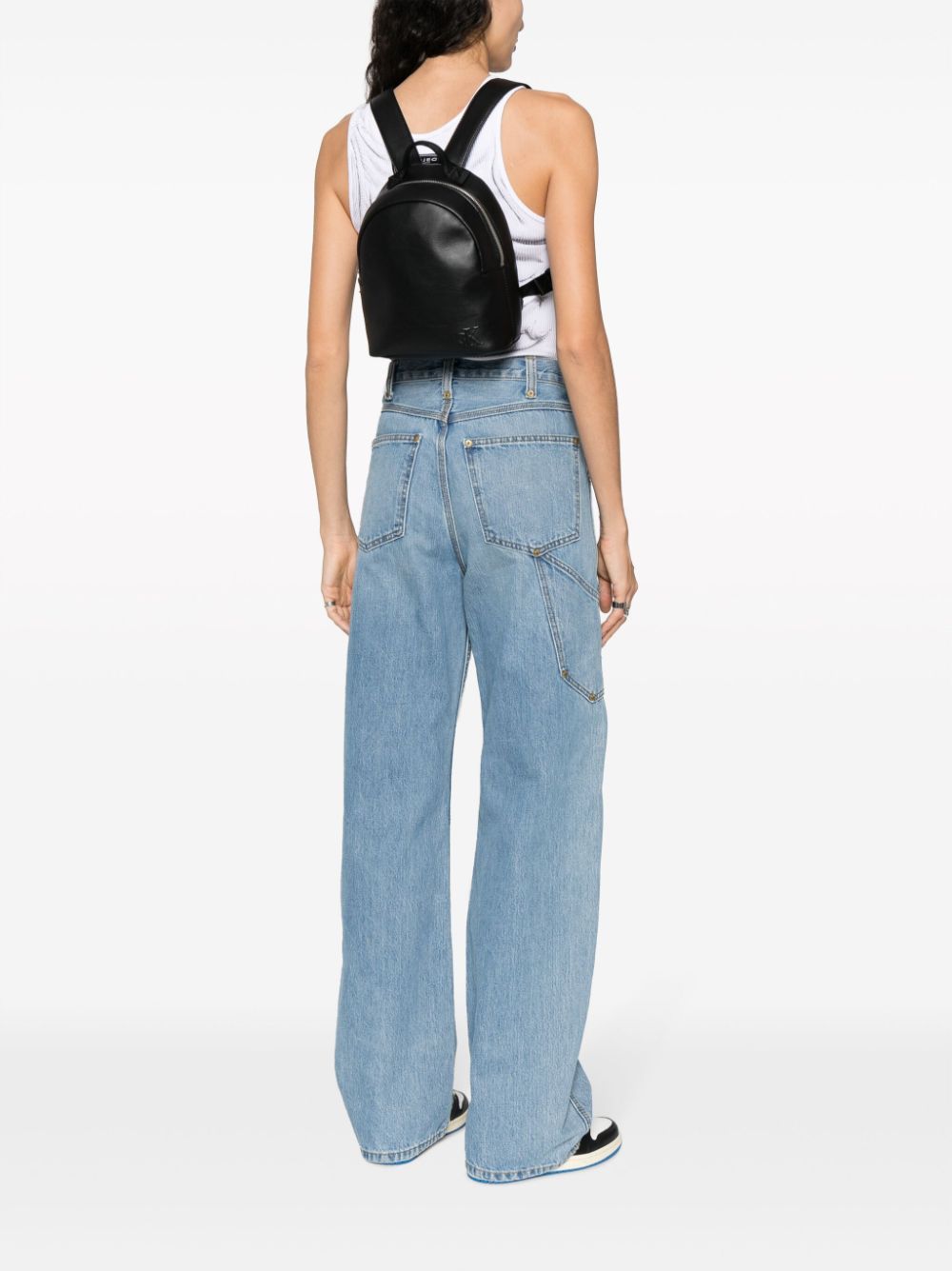 Calvin Klein Jeans embossed-logo faux-leather backpack - Zwart