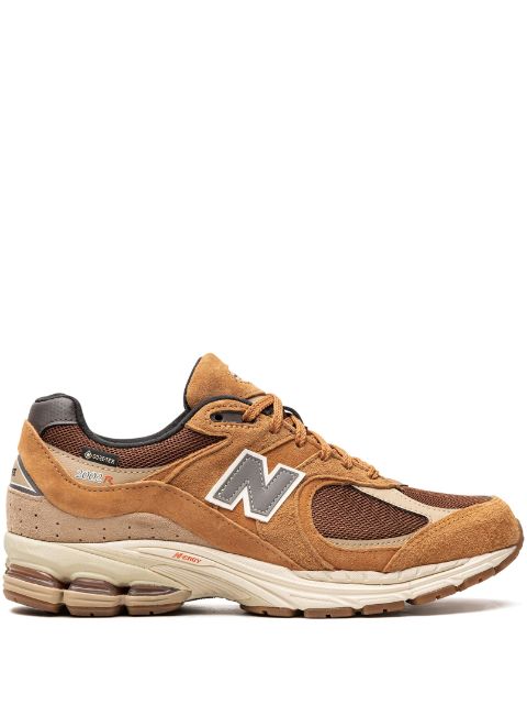 hype New Balance 2002RX low-top sneakers 