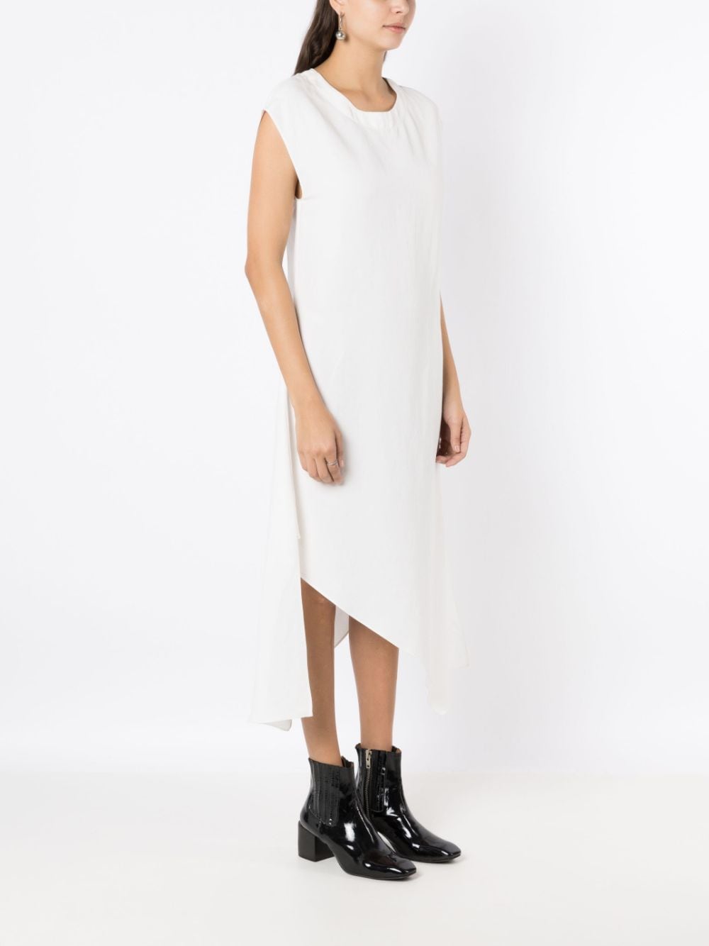 Shop Uma Raquel Davidowicz Sleeveless Asymmetric Midi Dress In White