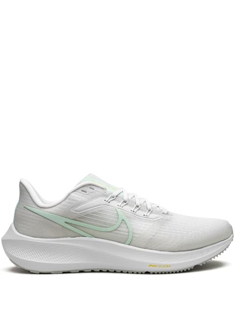 Nike - Air Zoom Pegasus 39 Barely Green sneakers