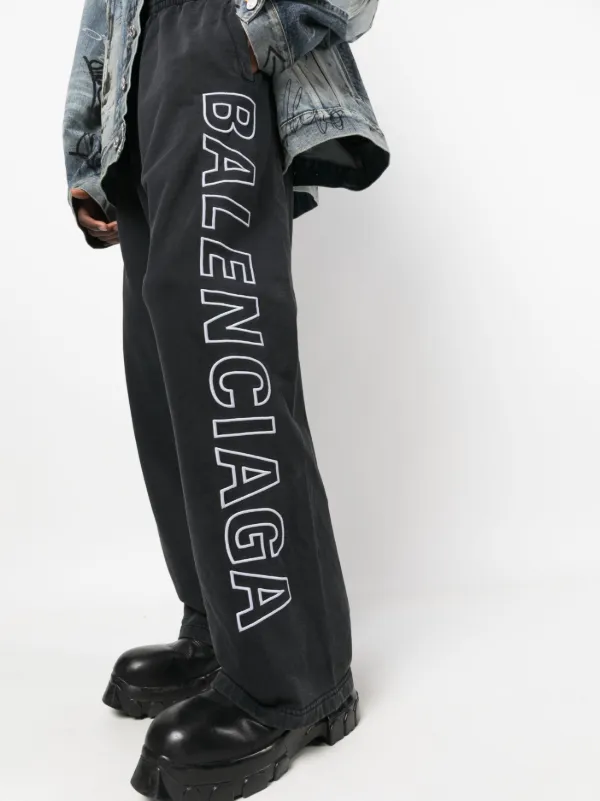 Balenciaga Pants Con Logo Estampado Farfetch