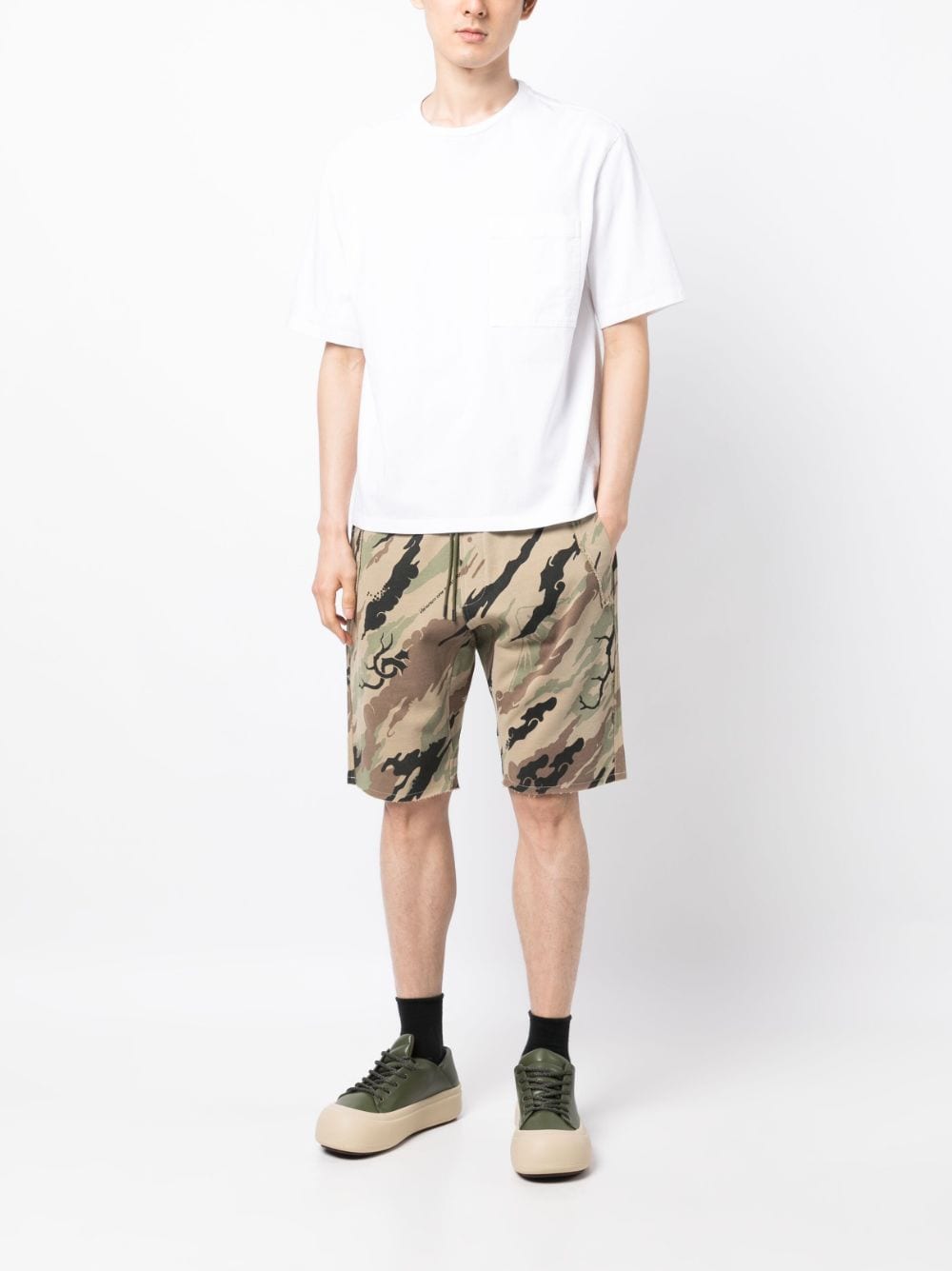 Maharishi Bonsai Forest-print cotton shorts - Bruin