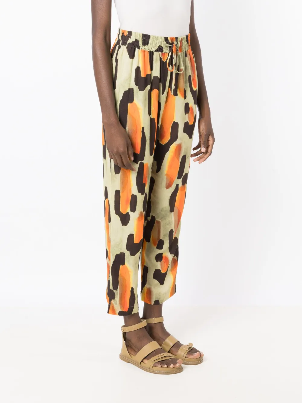 Lenny Niemeyer Pantalon Court Caju Coupe Droite Farfetch lenny-niemeyer-pantalon-court-caju-coupe-droite-farfetch
