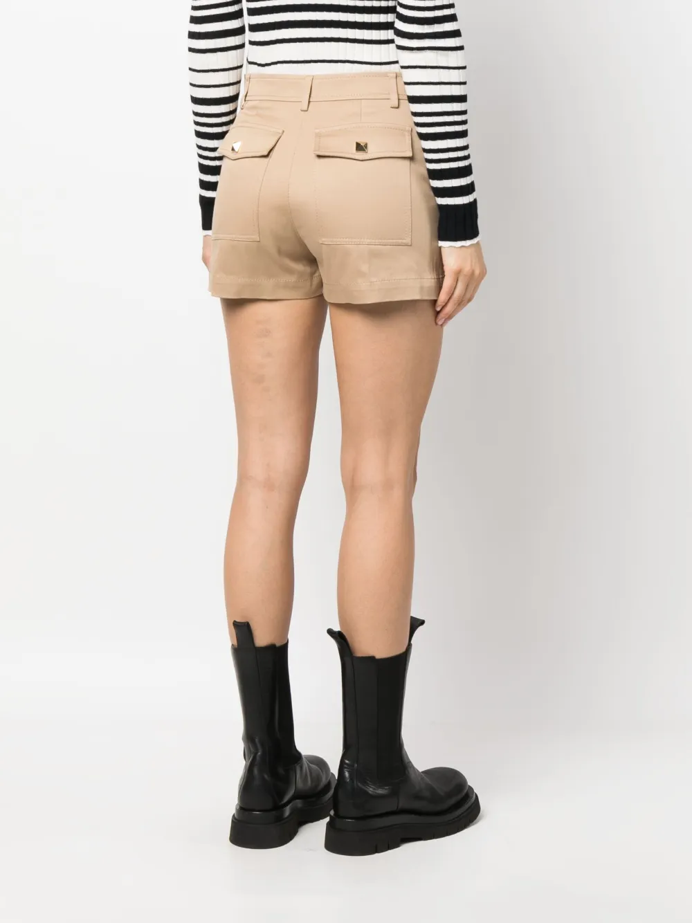 Valentino Garavani ロックスタッズ ハイウエスト ショートパンツ