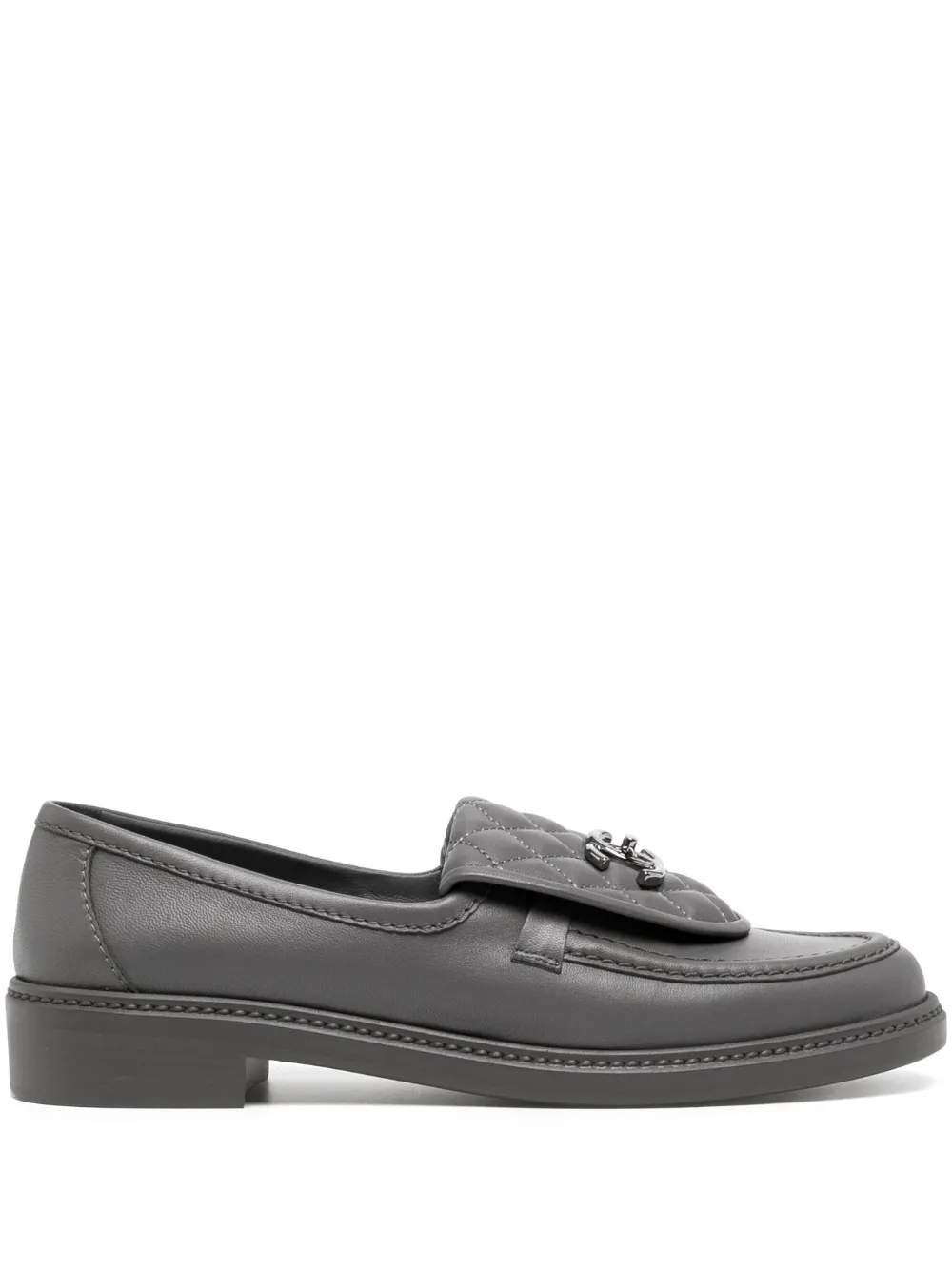 CC Turn-lock diamond-quilted loafers