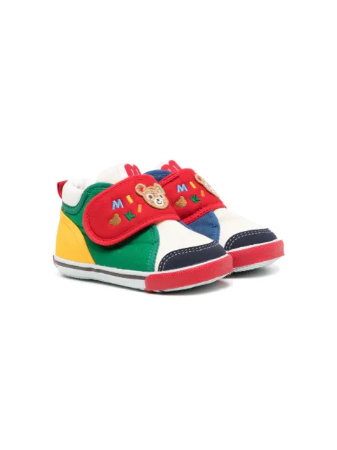 Miki House zapatillas con logo bordado y tira autoadherente