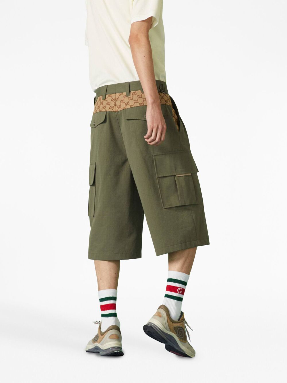 Shop Gucci Panelled Ripstop Cargo Shorts In Grün