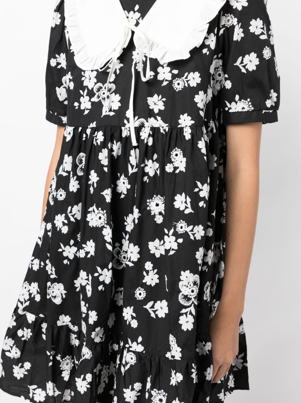 Shop Tout A Coup Floral-print A-line Cotton Dress In Schwarz