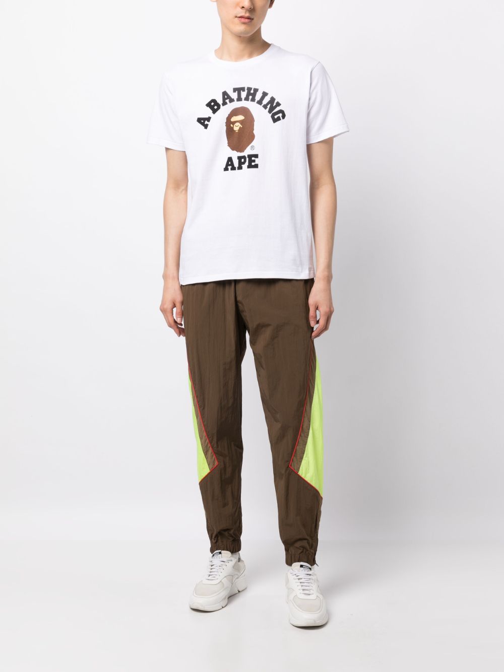 A BATHING APE® logo-print short-sleeve T-shirt - Wit