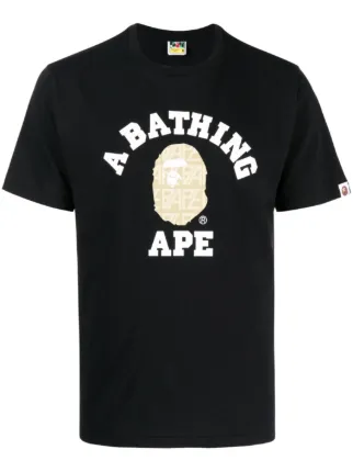A BATHING APE® ロゴ Tシャツ | ブラック | FARFETCH JP