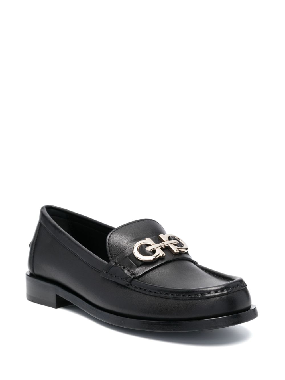 Ferragamo Gancini-plaque leather loafers - Zwart