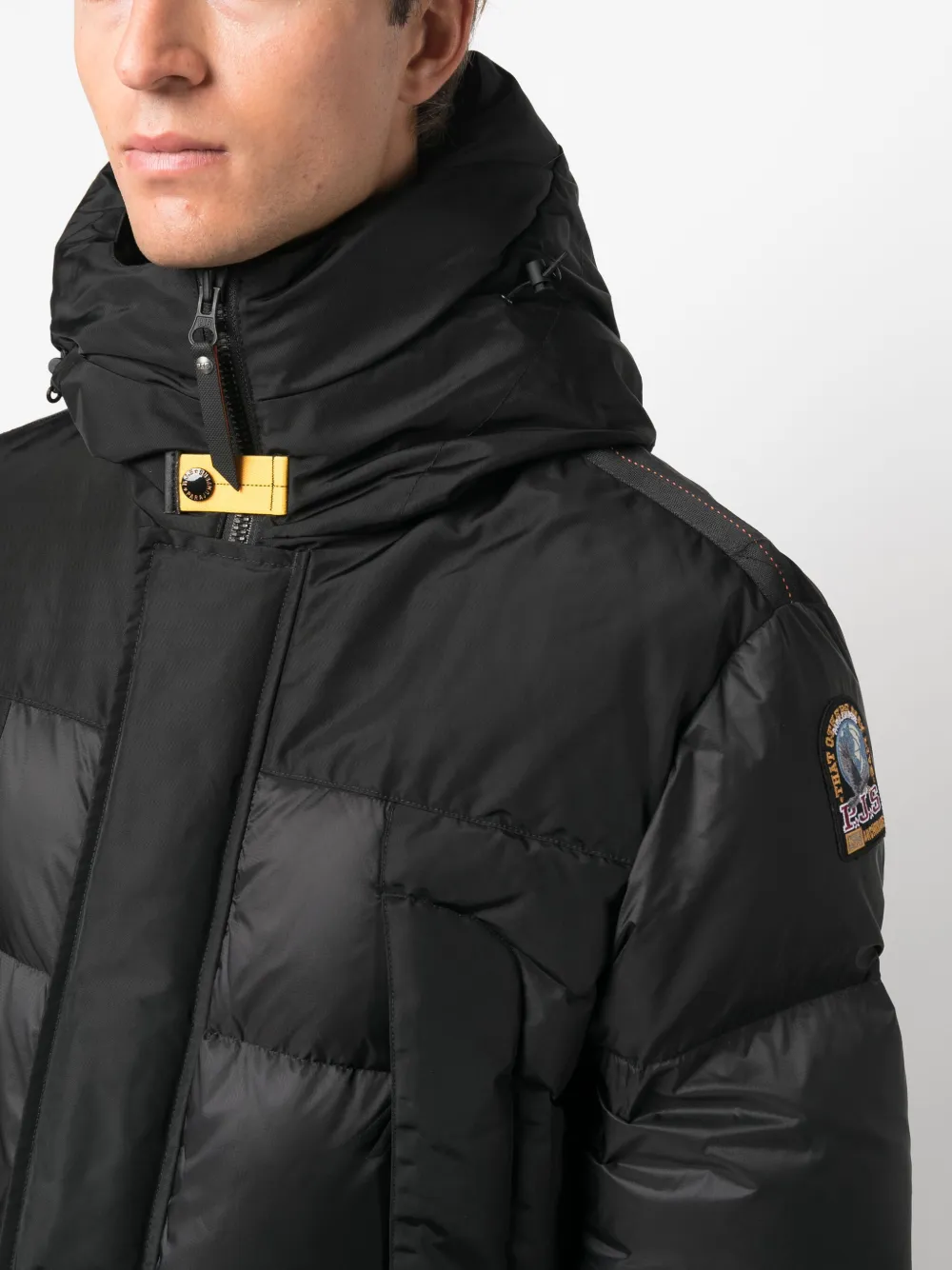 Parajumpers Logo-patch Padded Jacket In Black