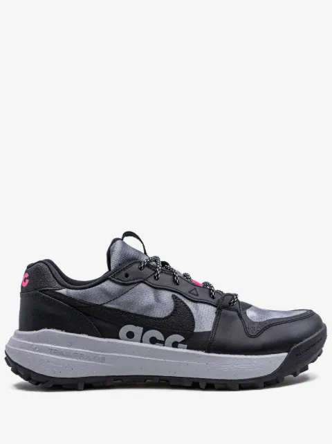 Nike ACG Lowcate スニーカー