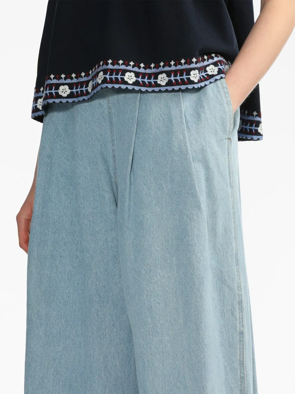 Shop Sea Pleat-detail Wide-leg Jeans In Blue