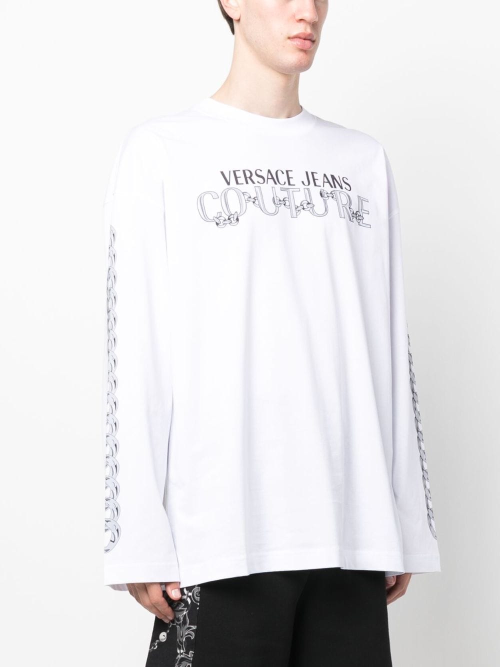 通販情報 VERSACE JEANS COUTURE Tシャツ ゴシックロゴ ブラック