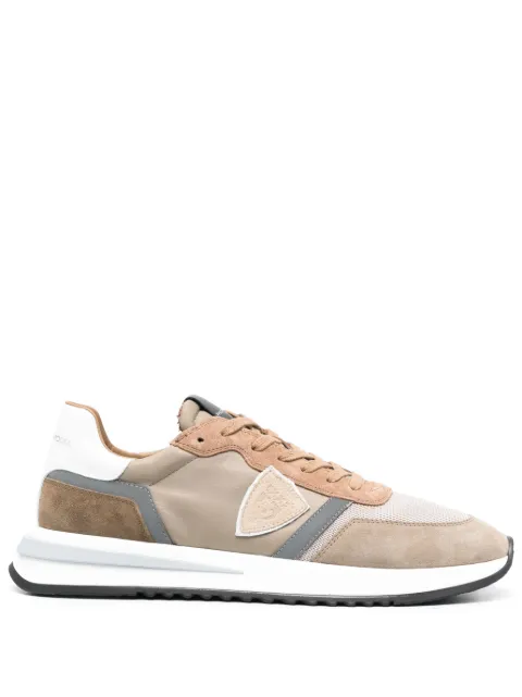 Philippe Model Paris logo-patch low-top sneakers