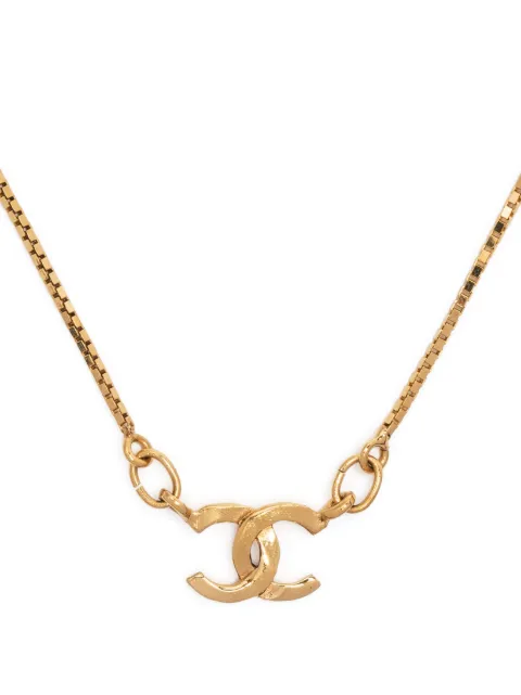 CHANEL Pre-Owned 1982 CC pendant necklace