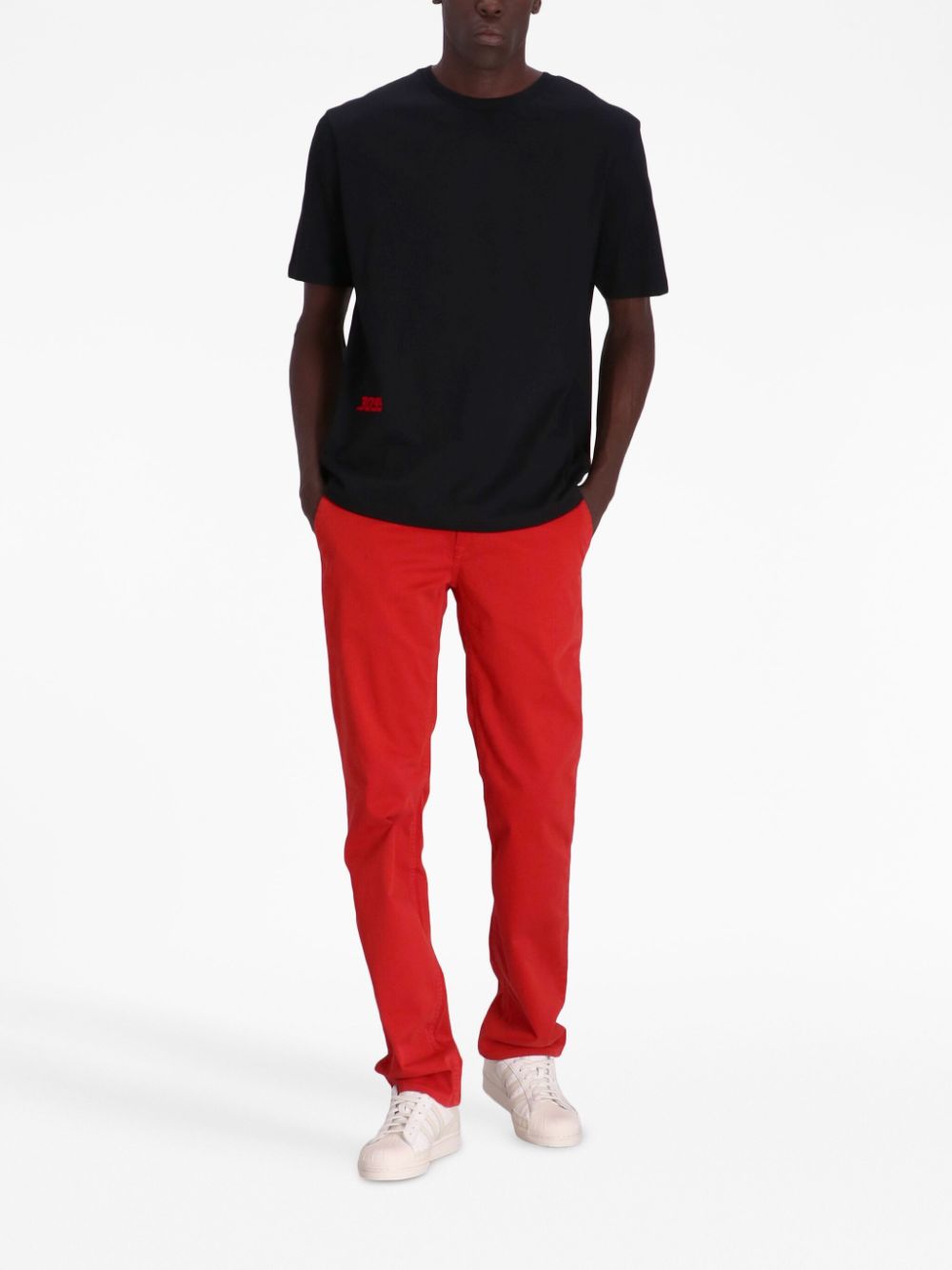 BOSS logo-patch chino trousers - Rood